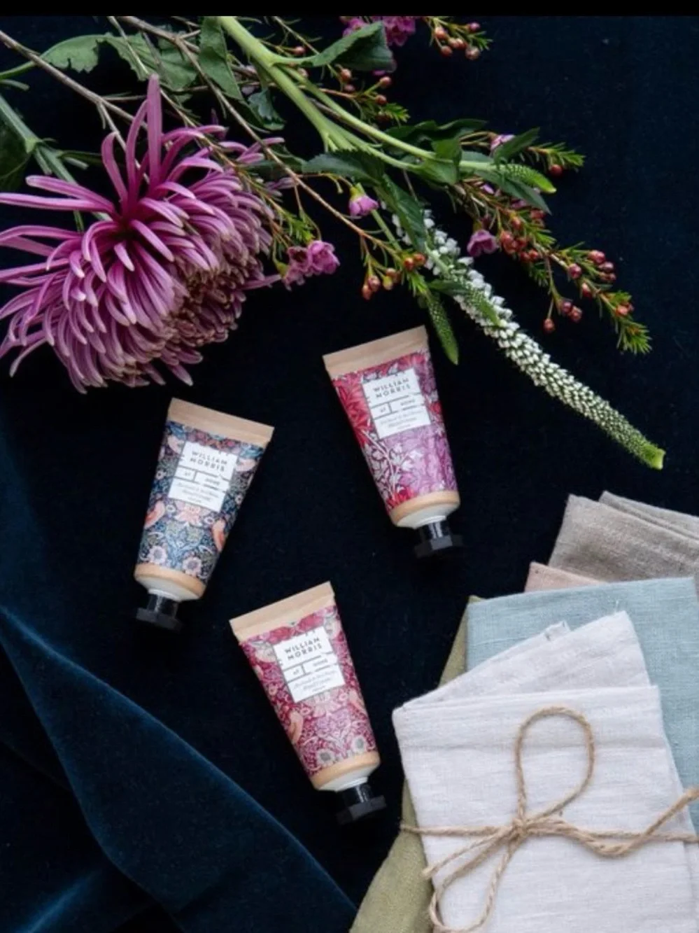 William Morris VEGAN Hand Cream Trio Set- Patchouli & Red Berry